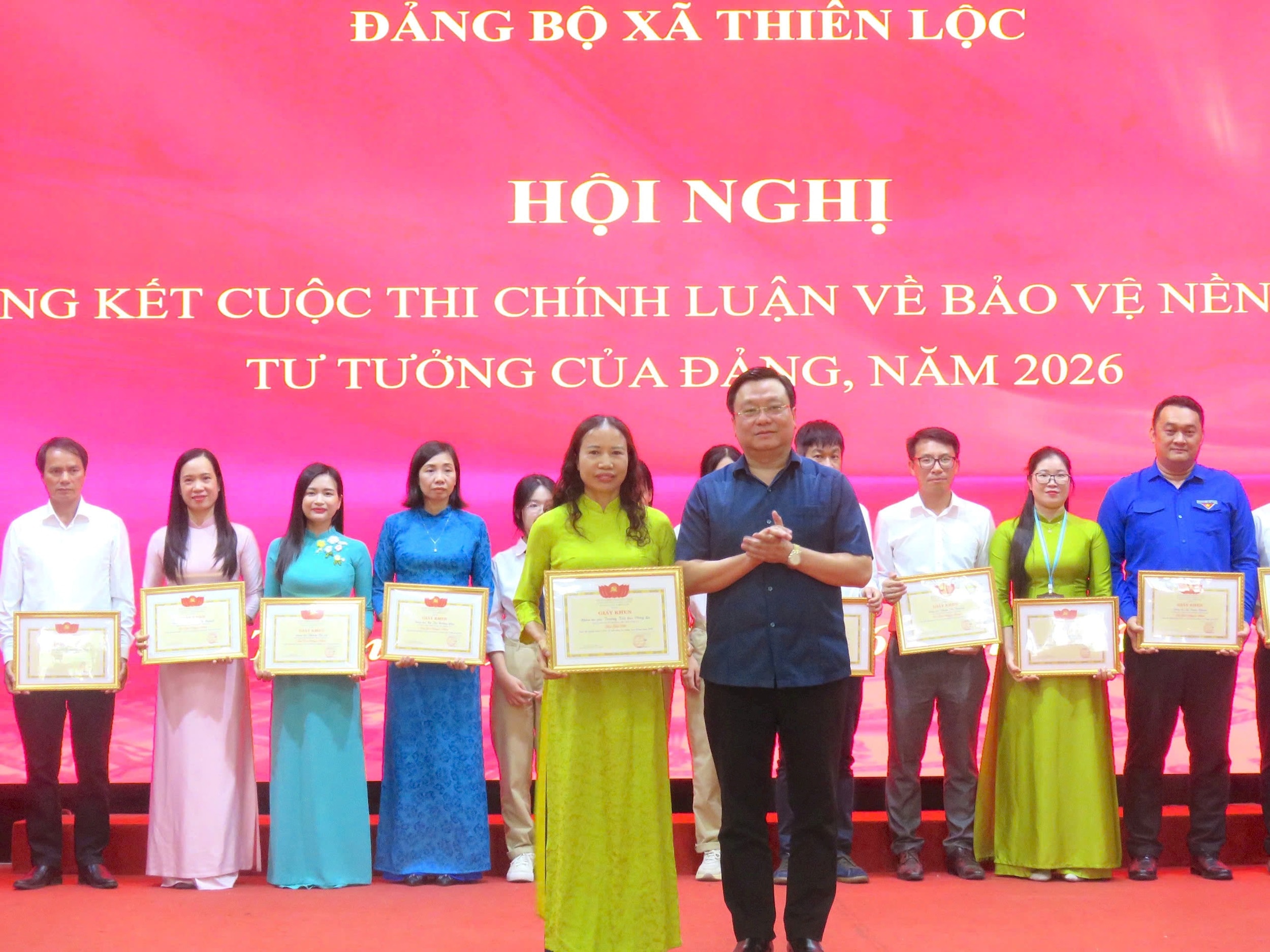 z7942814049750_7ef8065795160baa1ae6c792f321fb1a.jpg