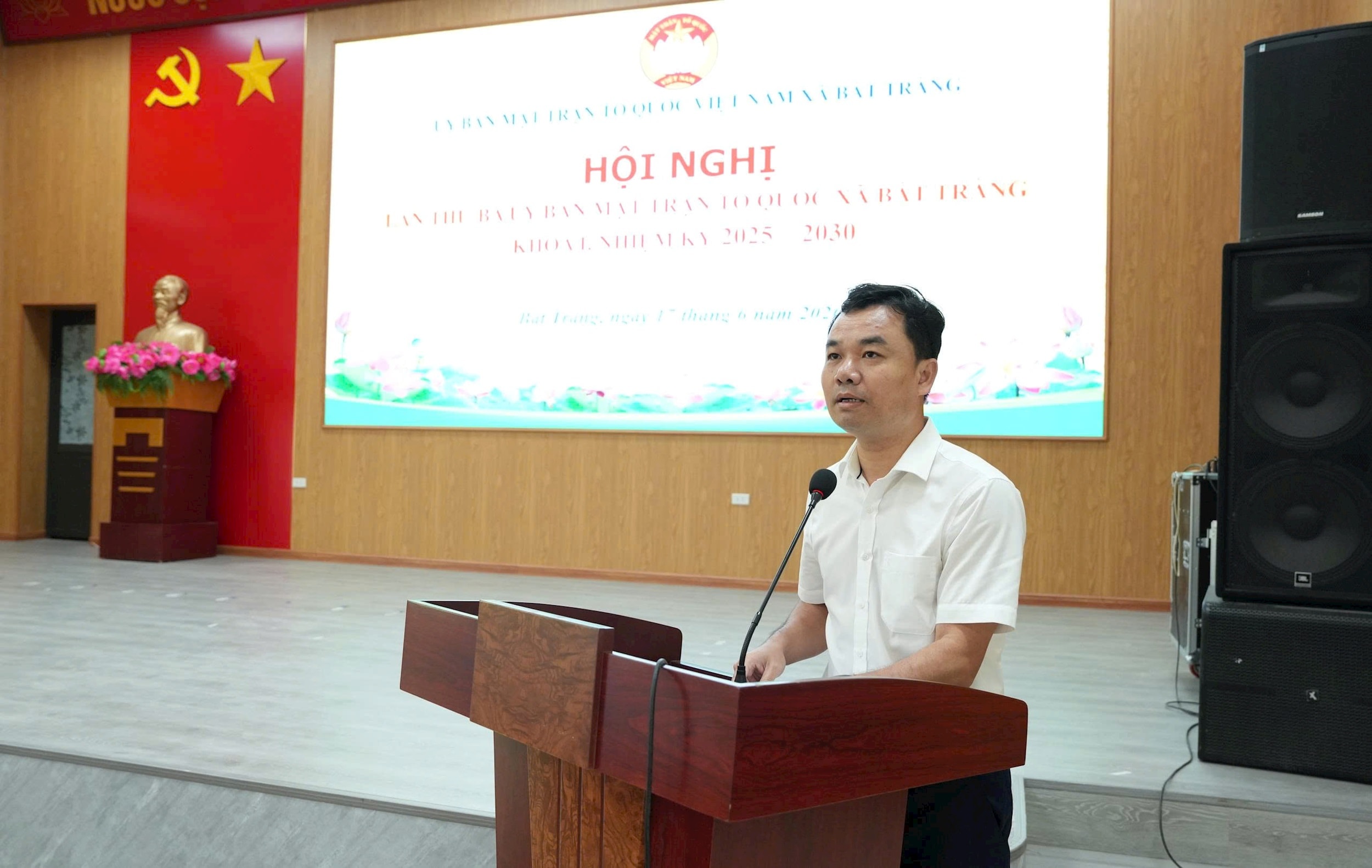 hoang-anh-tu.jpg