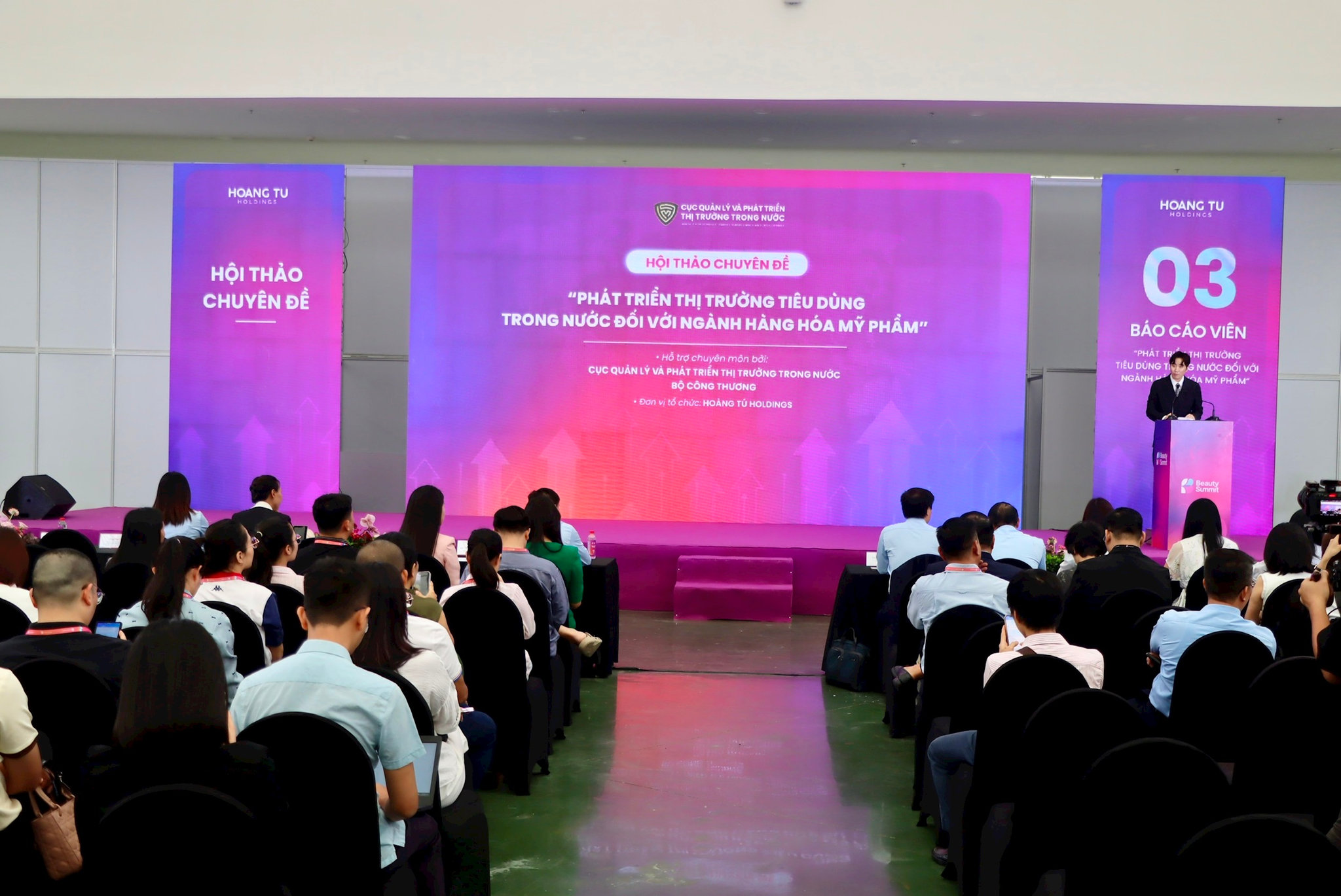 Toàn cảnh hội thảo. Ảnh: L.Q