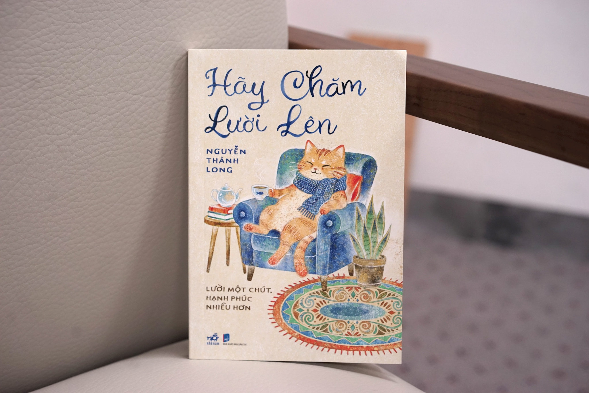 hay-cham-luoi-len-2-.jpg