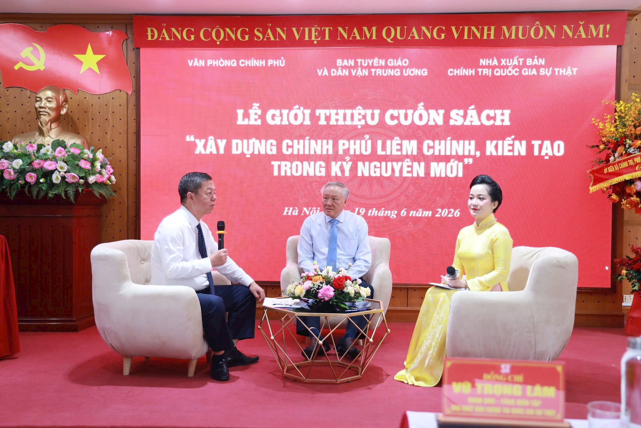 gioi-thieu-sach-xd-cp.jpg