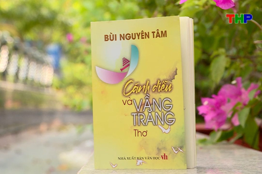 Ngồi buồn gửi cái vu vơ lên giời…