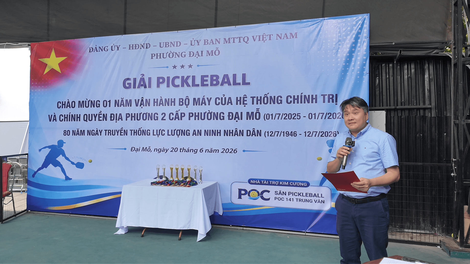 Phó Chủ tịch UBND phường Đại Mỗ Hoàng Minh Hải phát biểu khai mạc giải đấu.