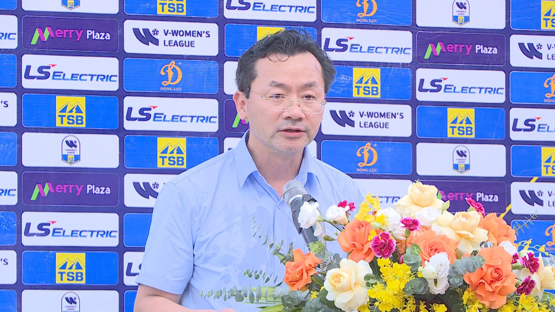 20-ong-tai.jpg