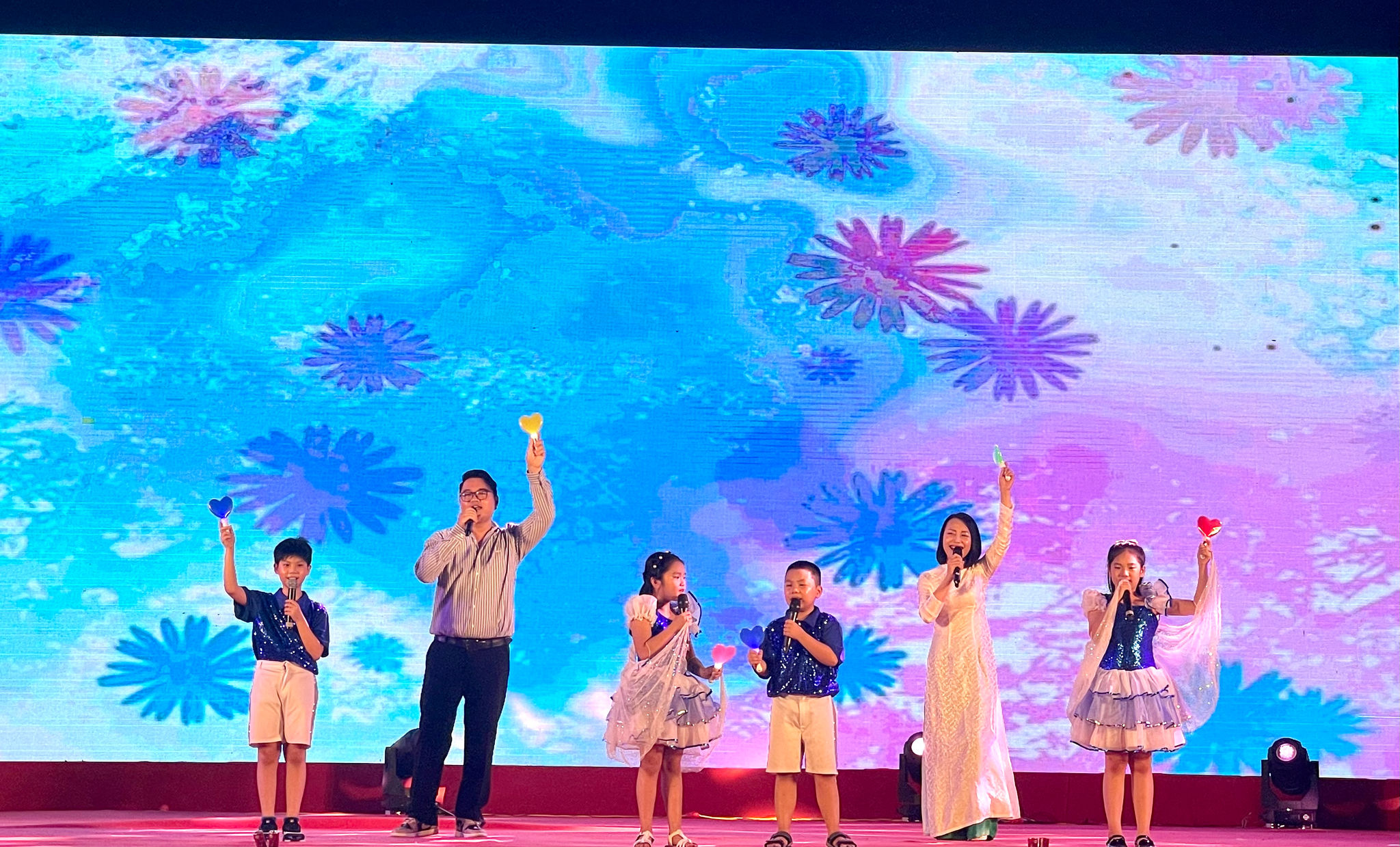 tiet-muc-bieu-dien-tai-hoi-thi-niem-vui-gia-dinh.jpg