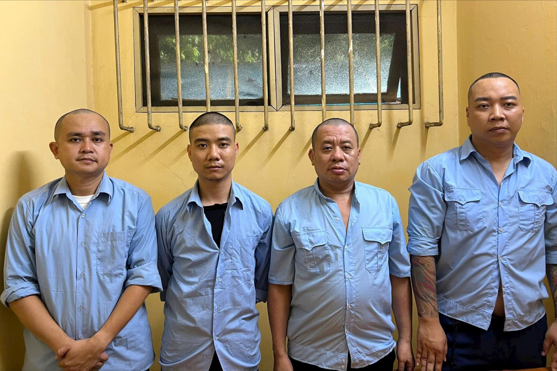 Triệt phá ổ nhóm cá độ bóng đá hàng chục tỷ đồng