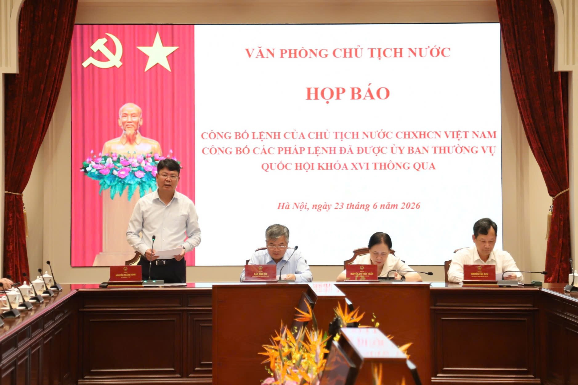hop-bao2.jpg