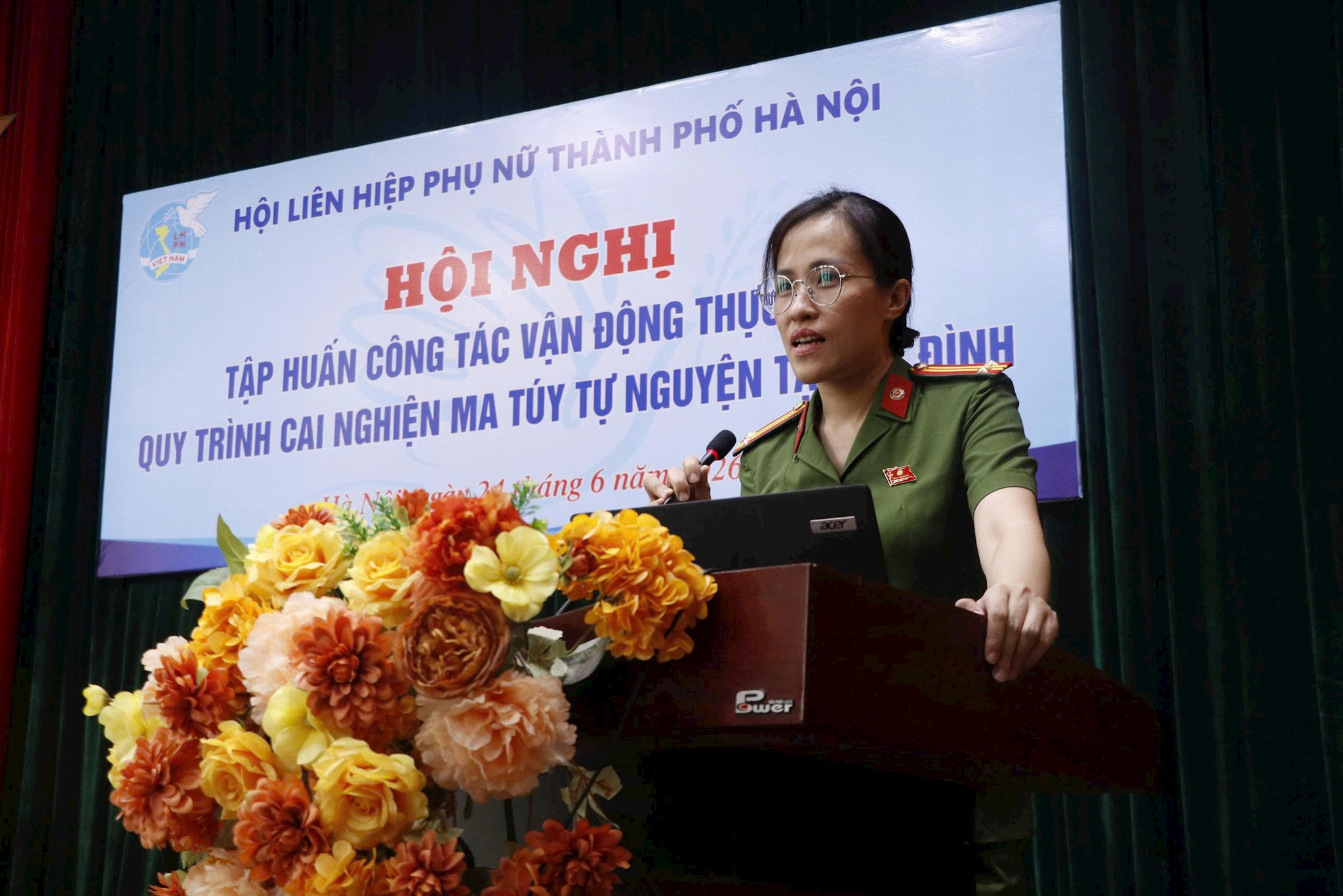 Cảnh báo xu hướng trẻ hóa người nghiện ma túy và mại dâm núp bóng mạng xã hội