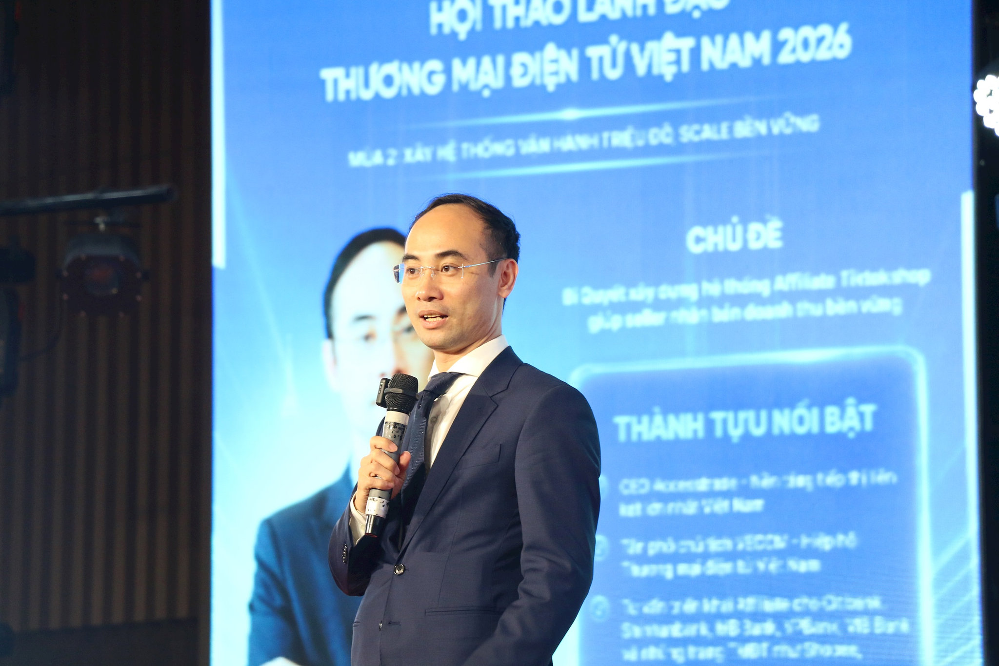 ong-do-huu-hung.jpg