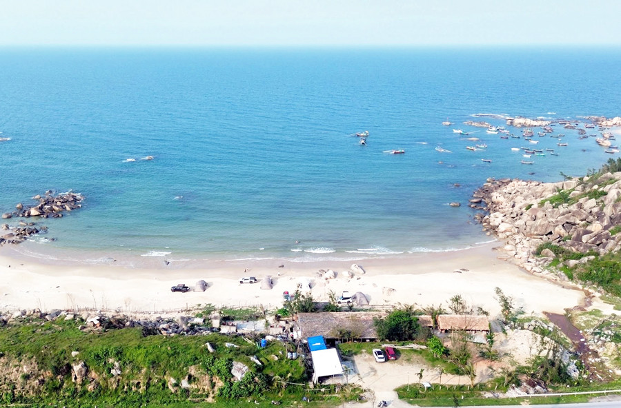 Biển Kỳ Xuân - “Thiên đường ngủ quên”