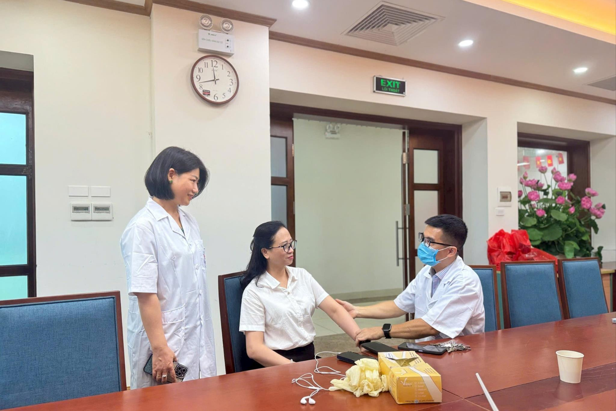 y-hoc-tue-tinh.jpg