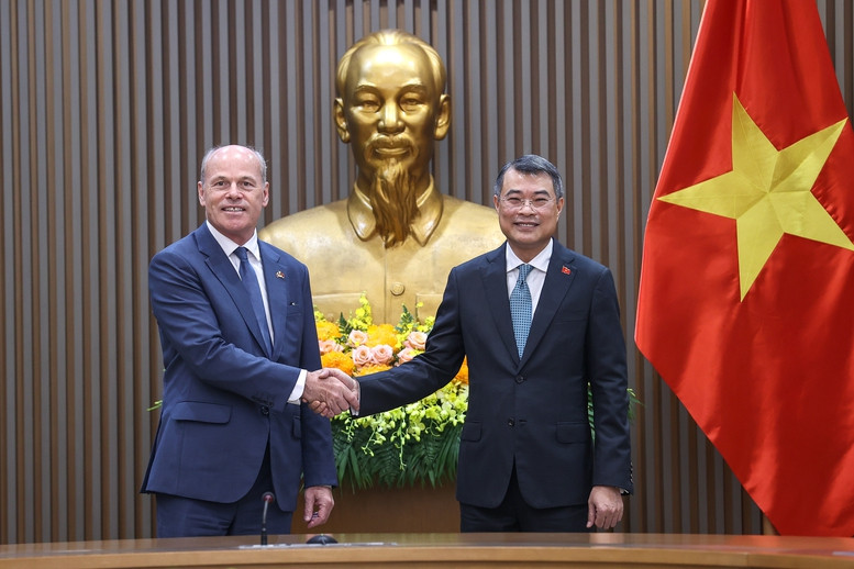 Đại sứ Canada: Việt Nam có vai trò chủ chốt trong ASEAN và khu vực Ấn Độ Dương - Thái Bình Dương- Ảnh 1.