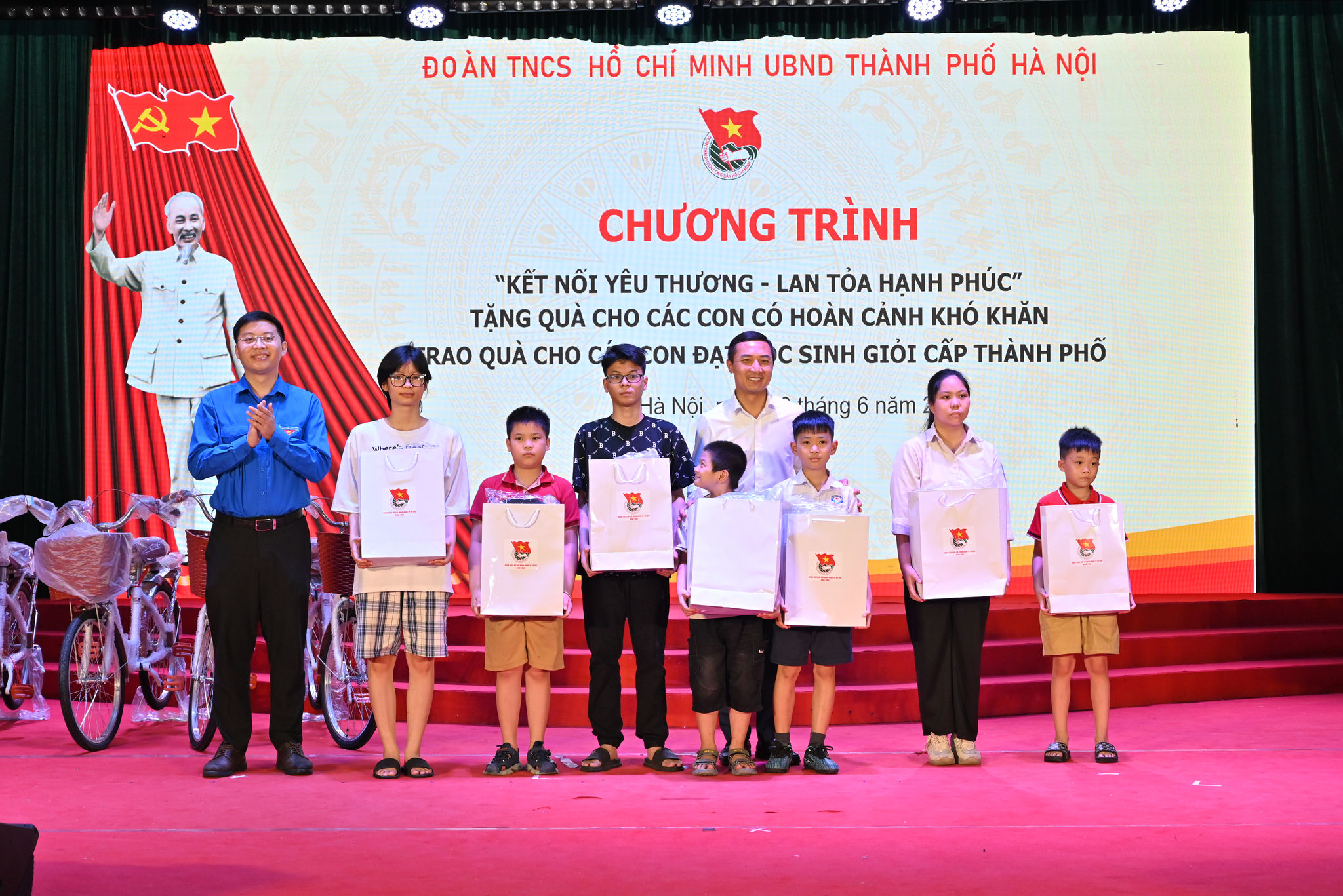 thieu-nhi-1.jpg