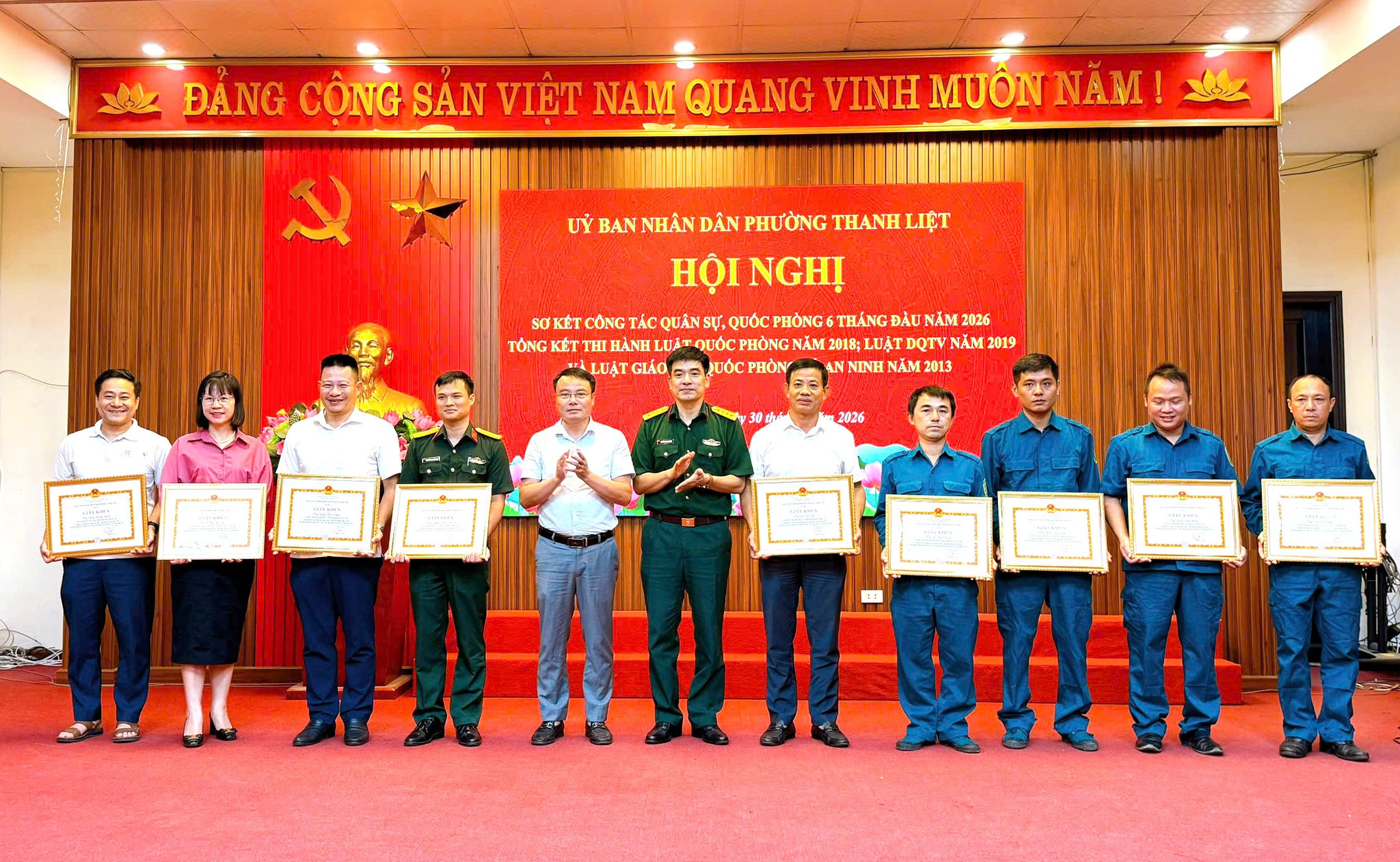 anh-5-khen-thuong.jpg