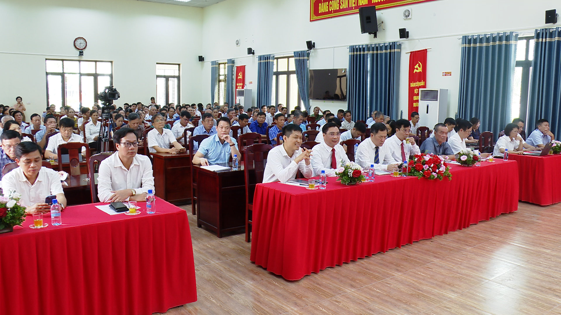 ung-hoa5.jpg