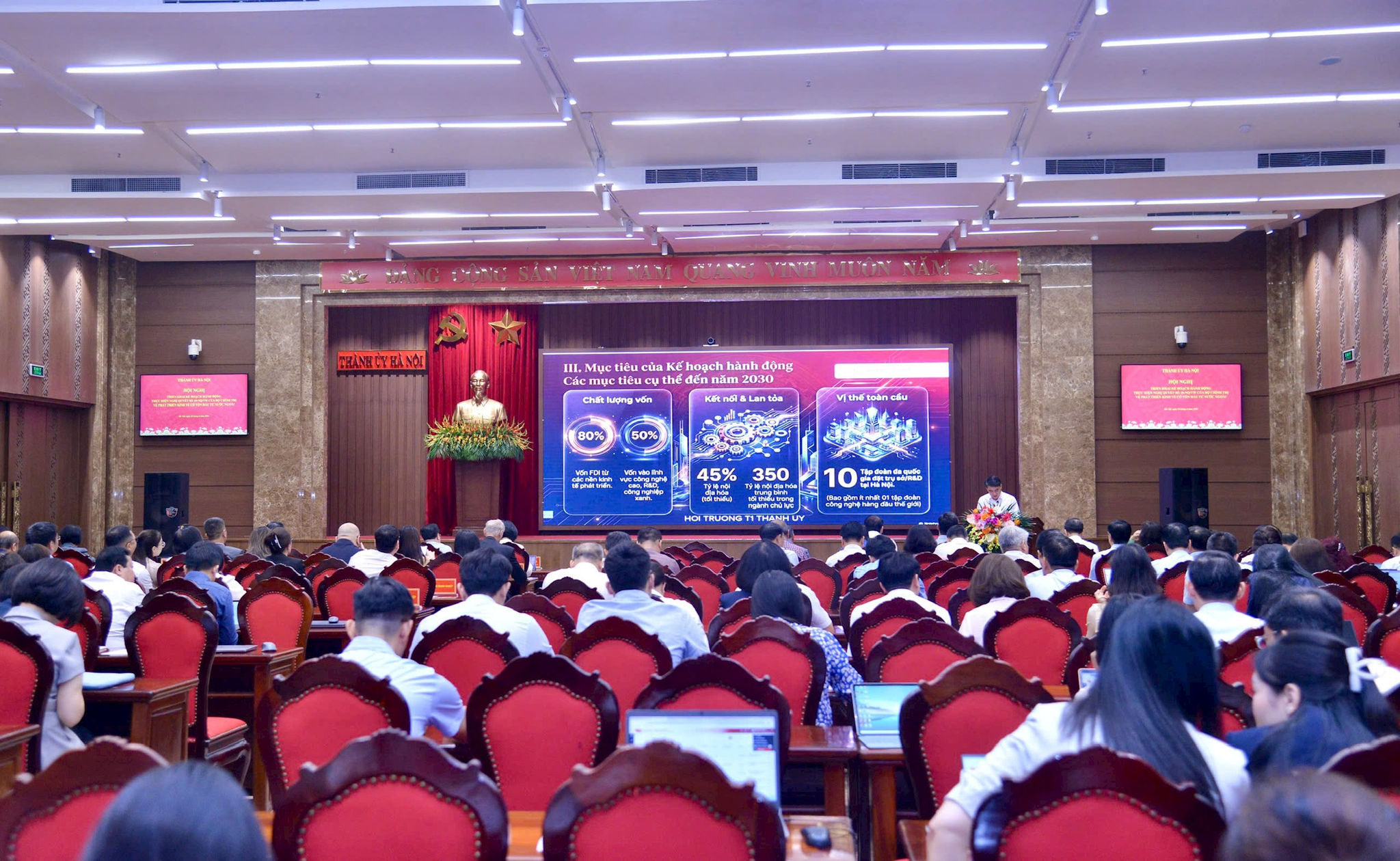 z7990950852446_9d0e3296c3d2b838ccd6dcb54de7a83f.jpg
