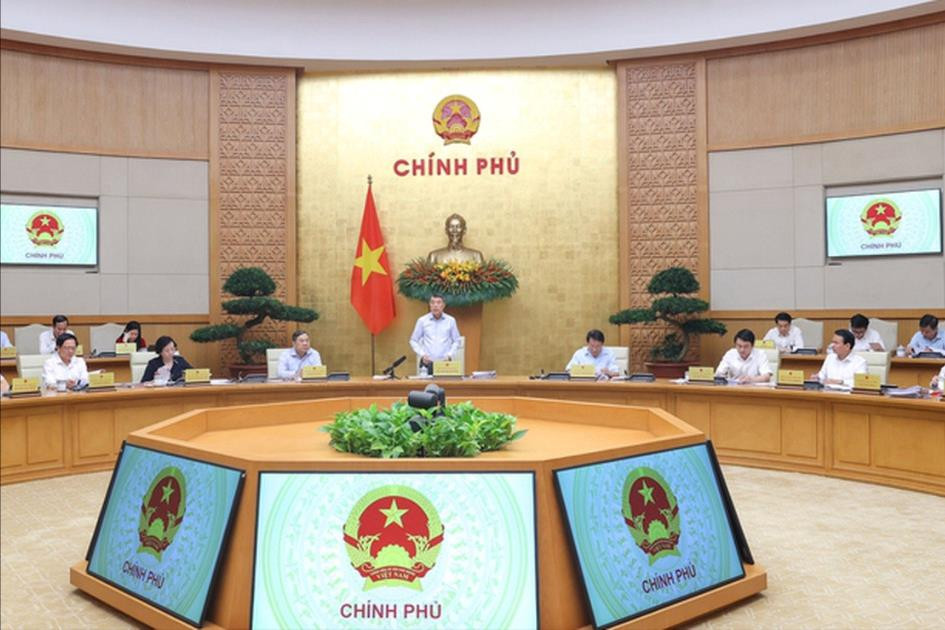 Chính phủ yêu cầu hoàn thiện 15 dự án luật, nghị quyết
