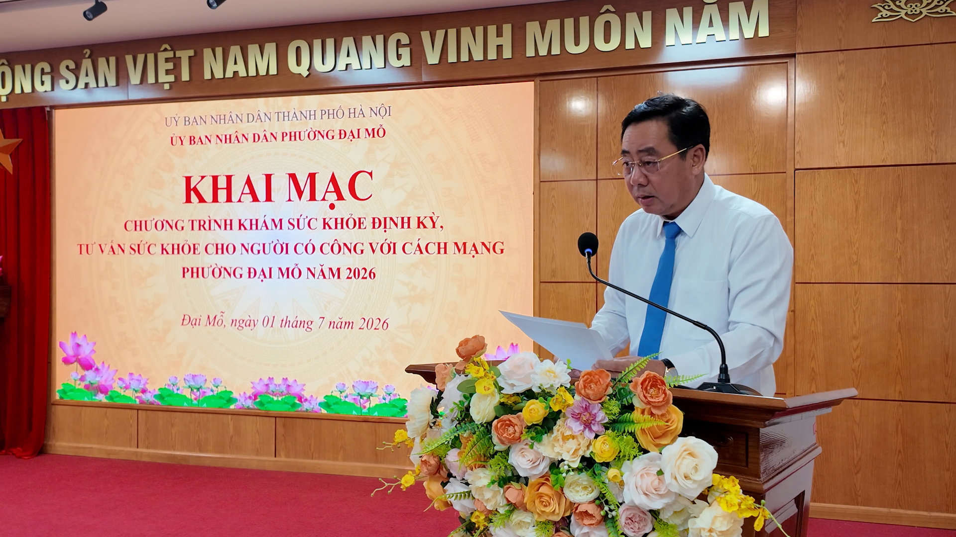 Đồng chí Nguyễn Chí Dũng, Ủy viên Ban Thường vụ Đảng ủy, Phó Chủ tịch UBND phường phát biểu khai mạc.