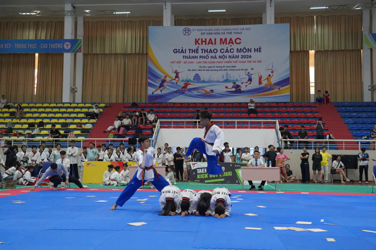 1-vdv-thi-dau2.jpg