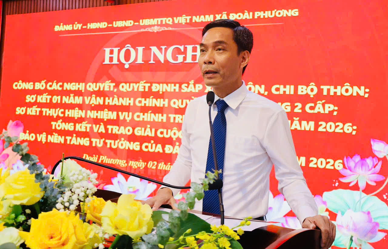 đồng chí Nguyễn Quang Hán Bí thư Đảng ủy, Chủ tịch HĐND xã Đoài Phương phát biểu tại hội nghị. Ảnh: PV