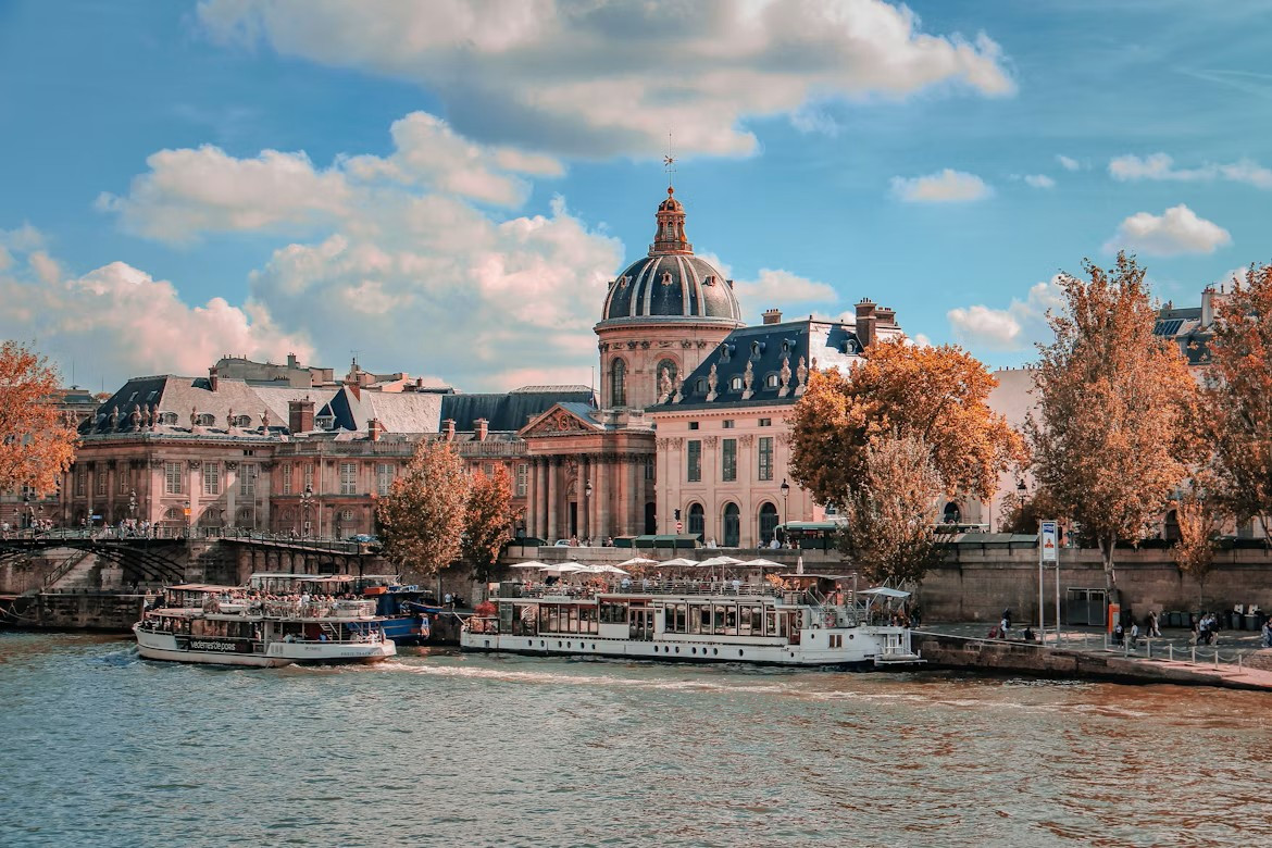 cau-pont-des-arts-o-paris-phap.jpg