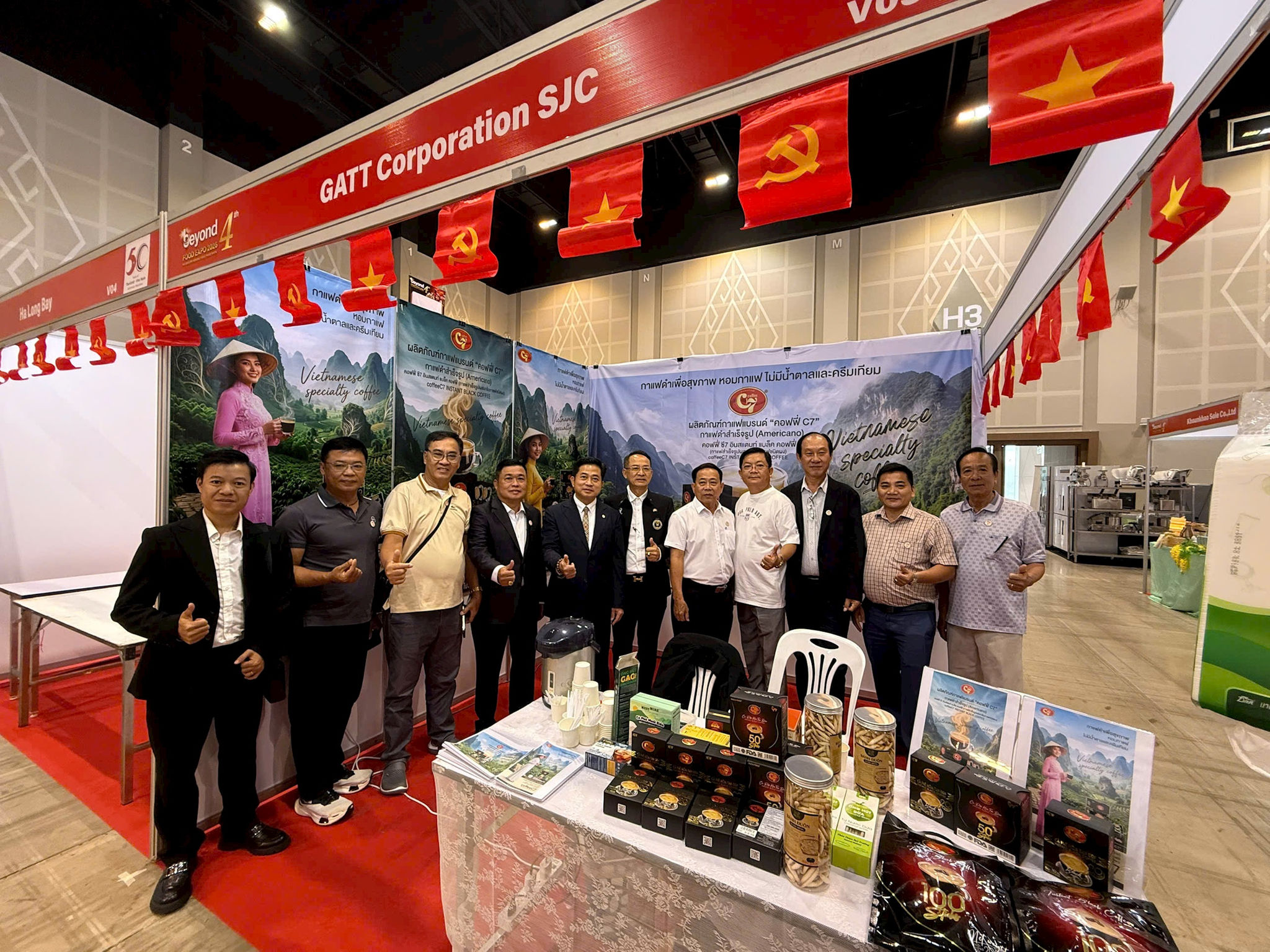 khong-gian-tra-viet-2.jpg