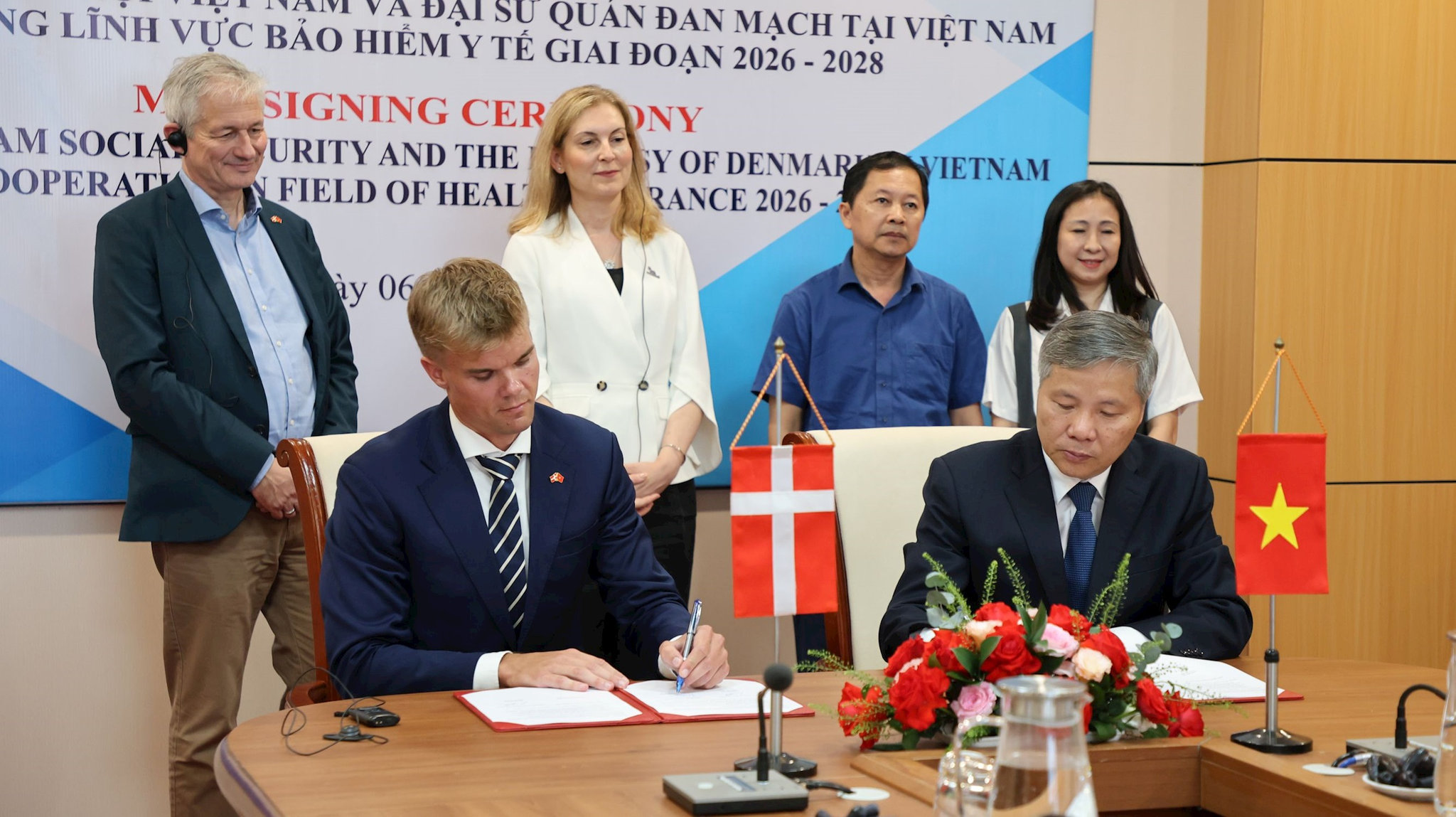 bien-ban-ghi-nho-dsq-dan-mach-bhxhvn-giai-doan-2026-2028.jpg