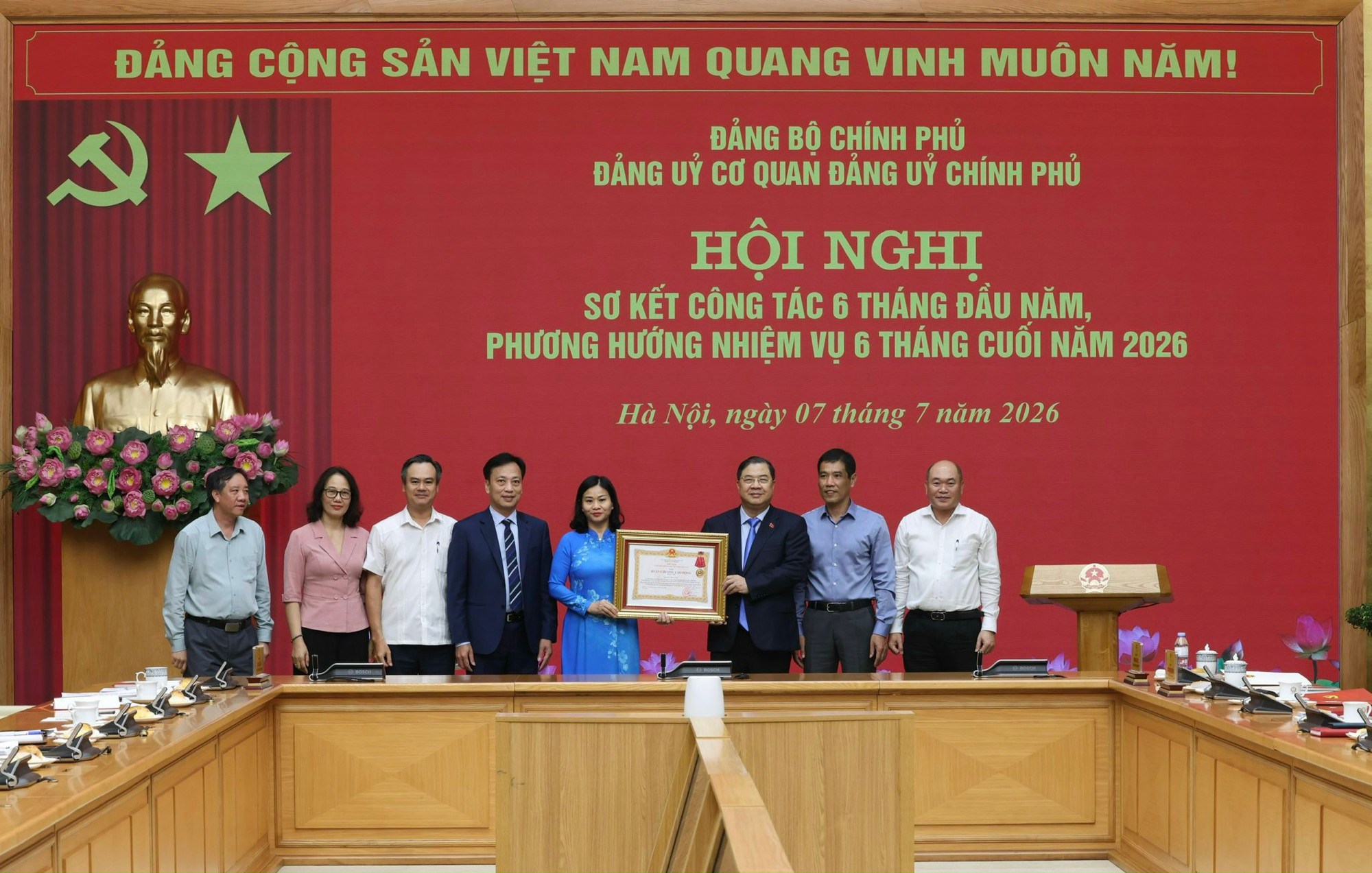Phó Thủ tướng Thường trực Phạm Gia Túc dự công bố quyết định thành lập cơ quan Đảng ủy Chính phủ- Ảnh 5.