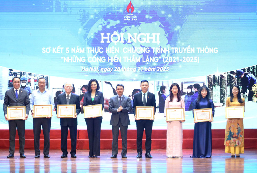 cong-hien.jpg