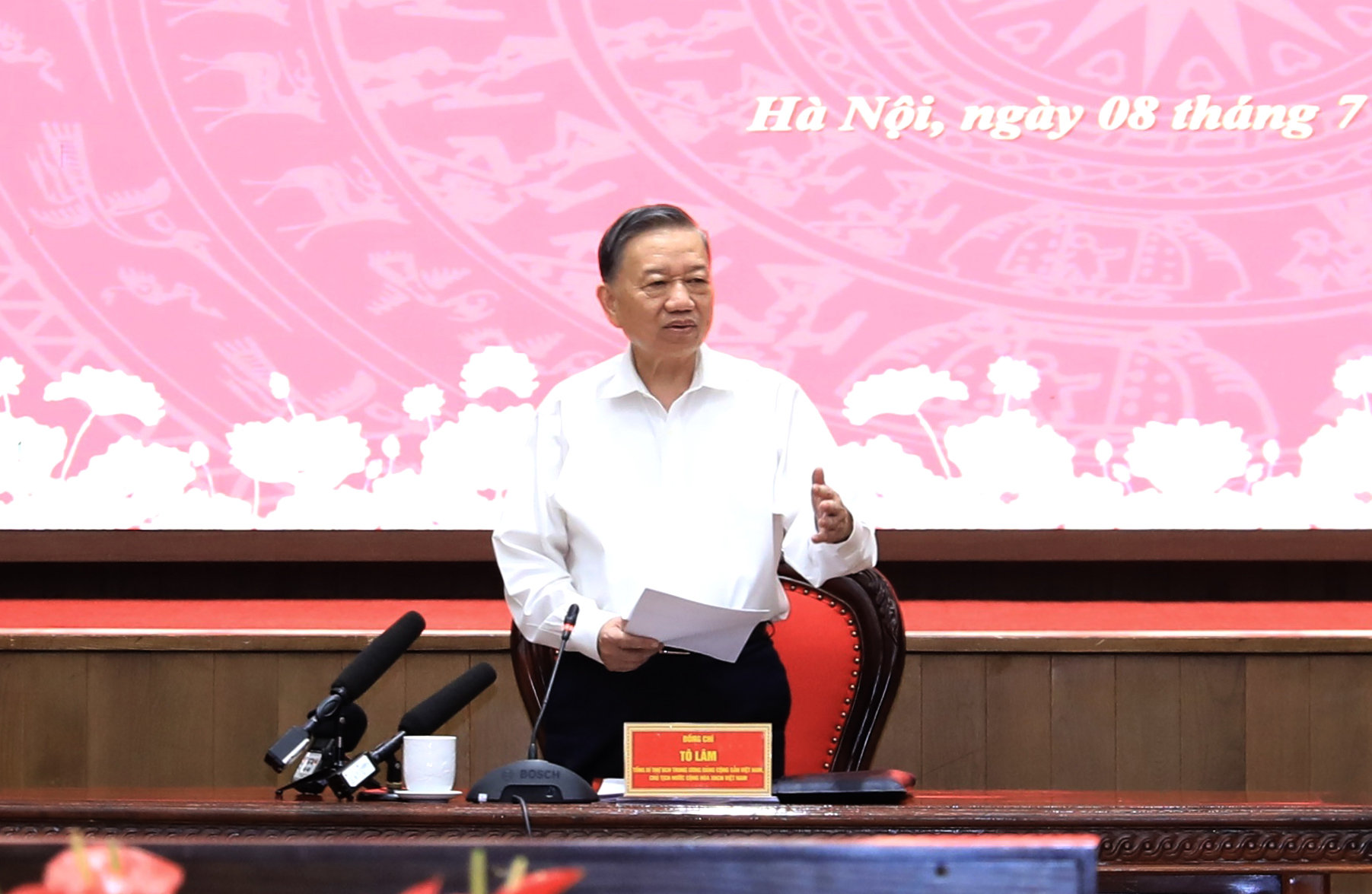 tong-bi-thu-chu-tich-nuoc-to-lam-phat-bieu-chi-dao-tai-buoi-lam-viec-voi-thanh-uy-ha-noi.-anh-quang-thai.jpg
