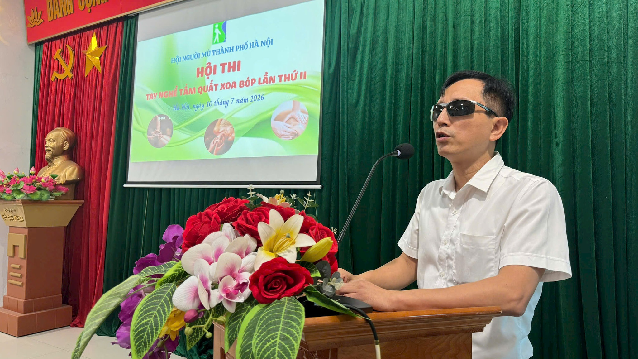 thi-ong-nguyen-huy-viet.jpg