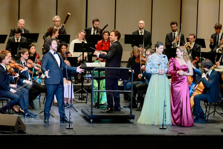 5-opera.jpg