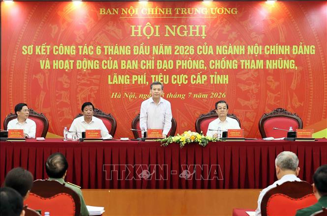 vna_potal_nganh_noi_chinh_dang_so_ket_cong_tac_6_thang_dau_nam_2026_stand.jpg