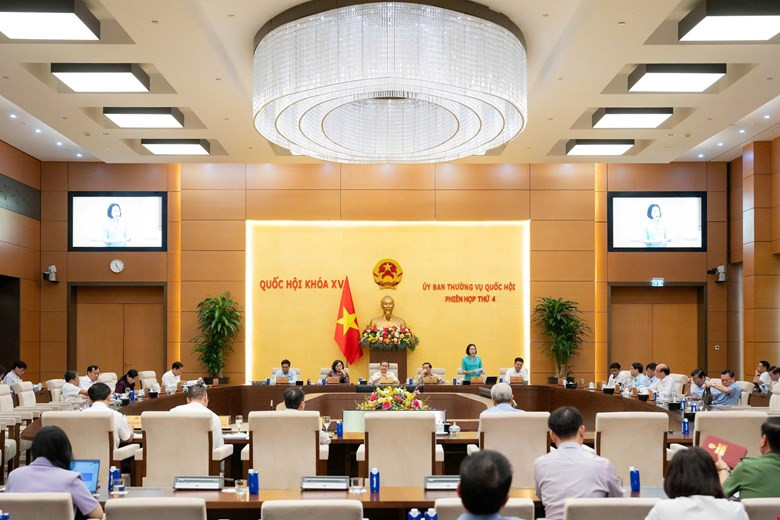 quoc-hoi-sang-14-7-bhxh-4.jpg