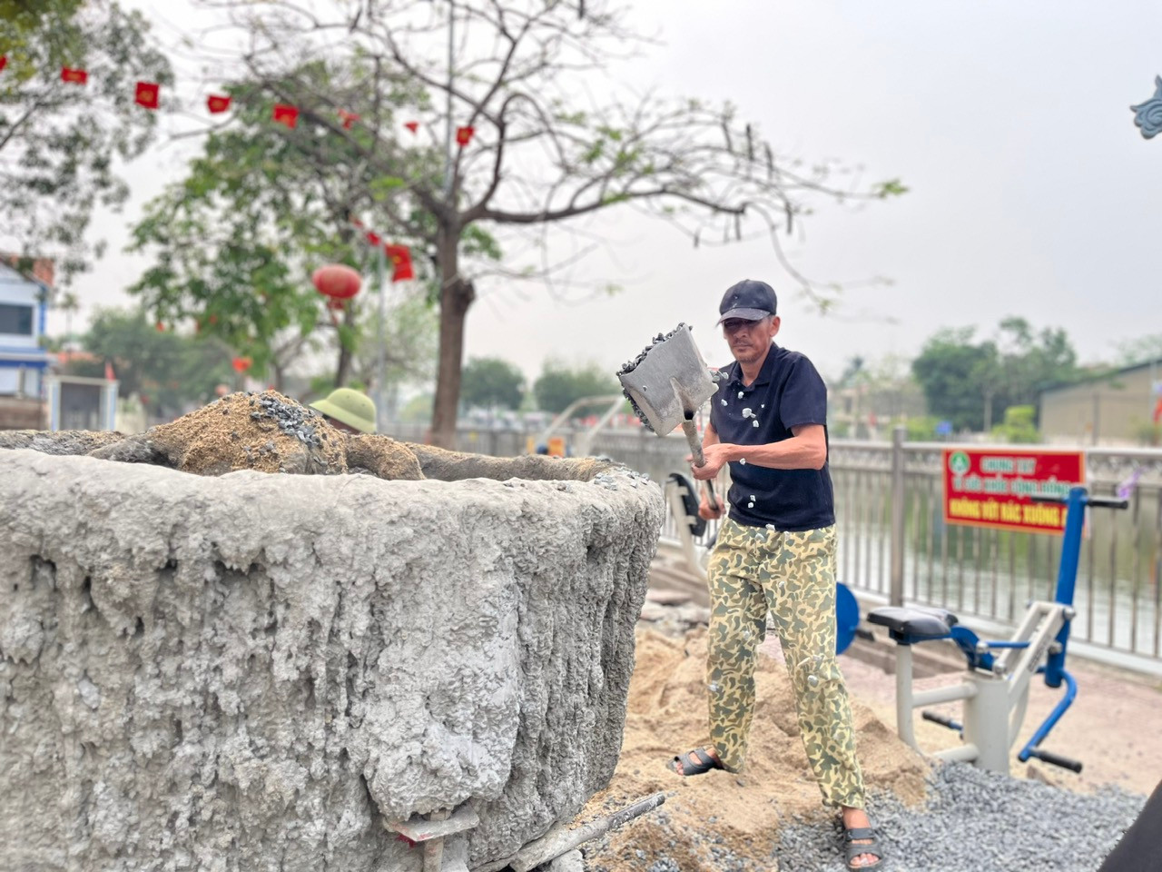 Chất thải xây dựng và phá dỡ là một nguồn tài nguyên thứ cấp có giá trị cho ngành xây dựng. Ảnh: Kiều Thoan T