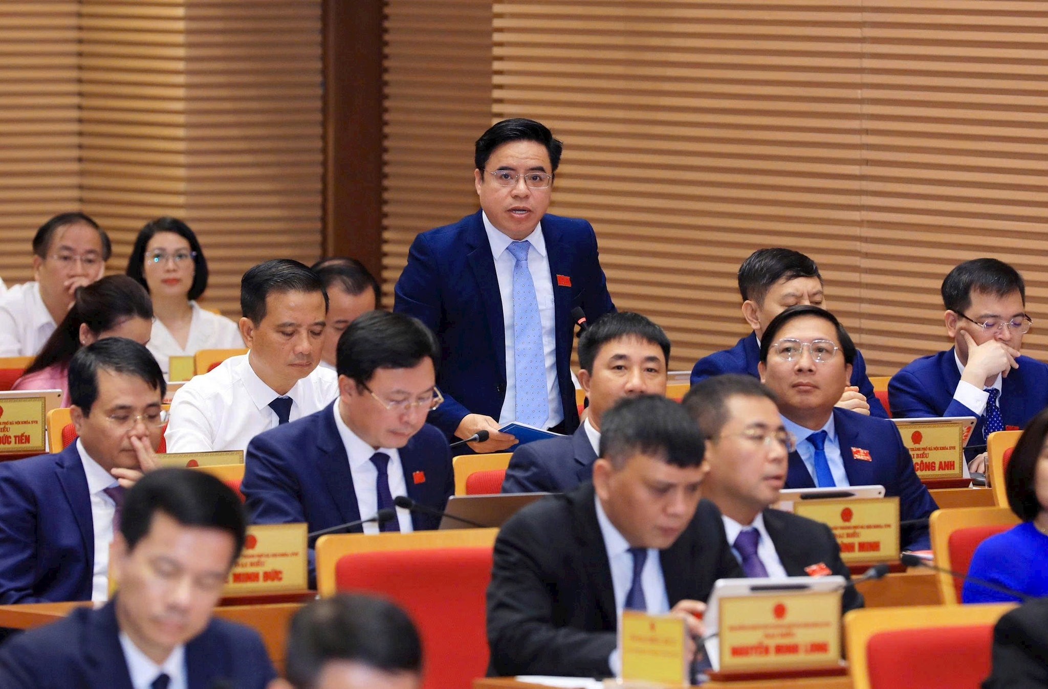 khanh-hung.jpg