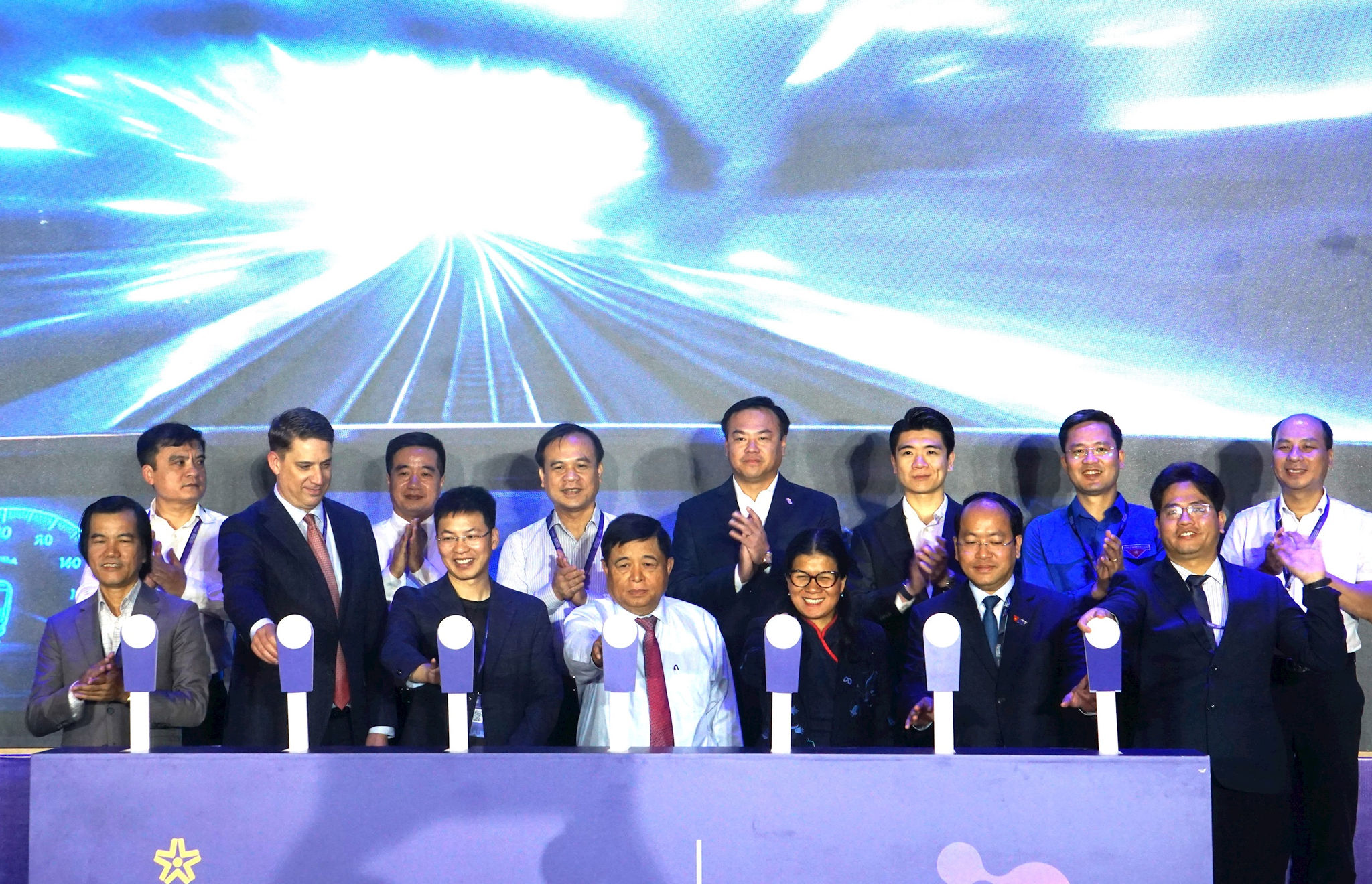 Khởi động Chương trình Thách thức Đổi mới sáng tạo Việt Nam 2026. Ảnh: K.Tiến