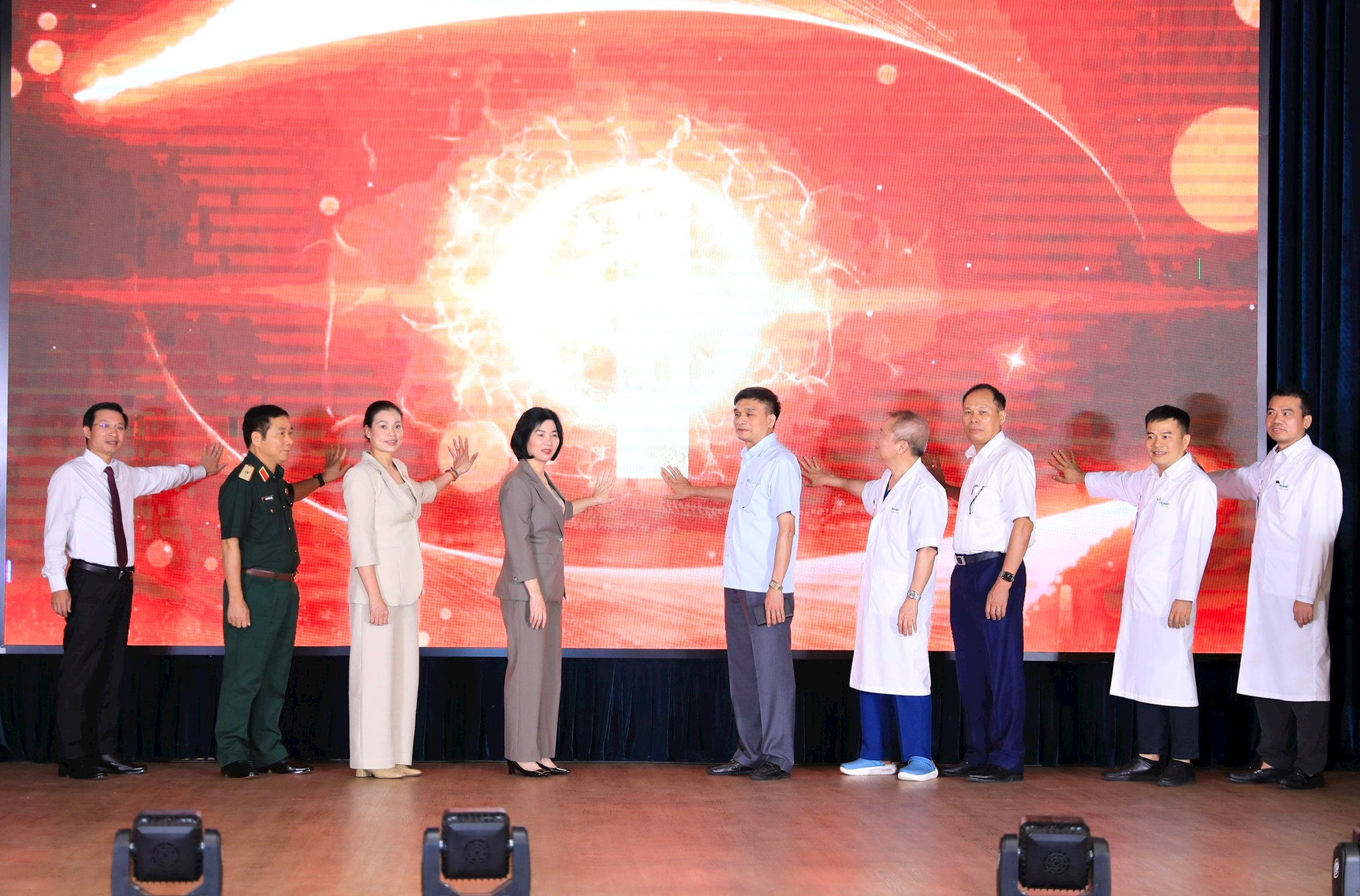 khai-truong.jpg