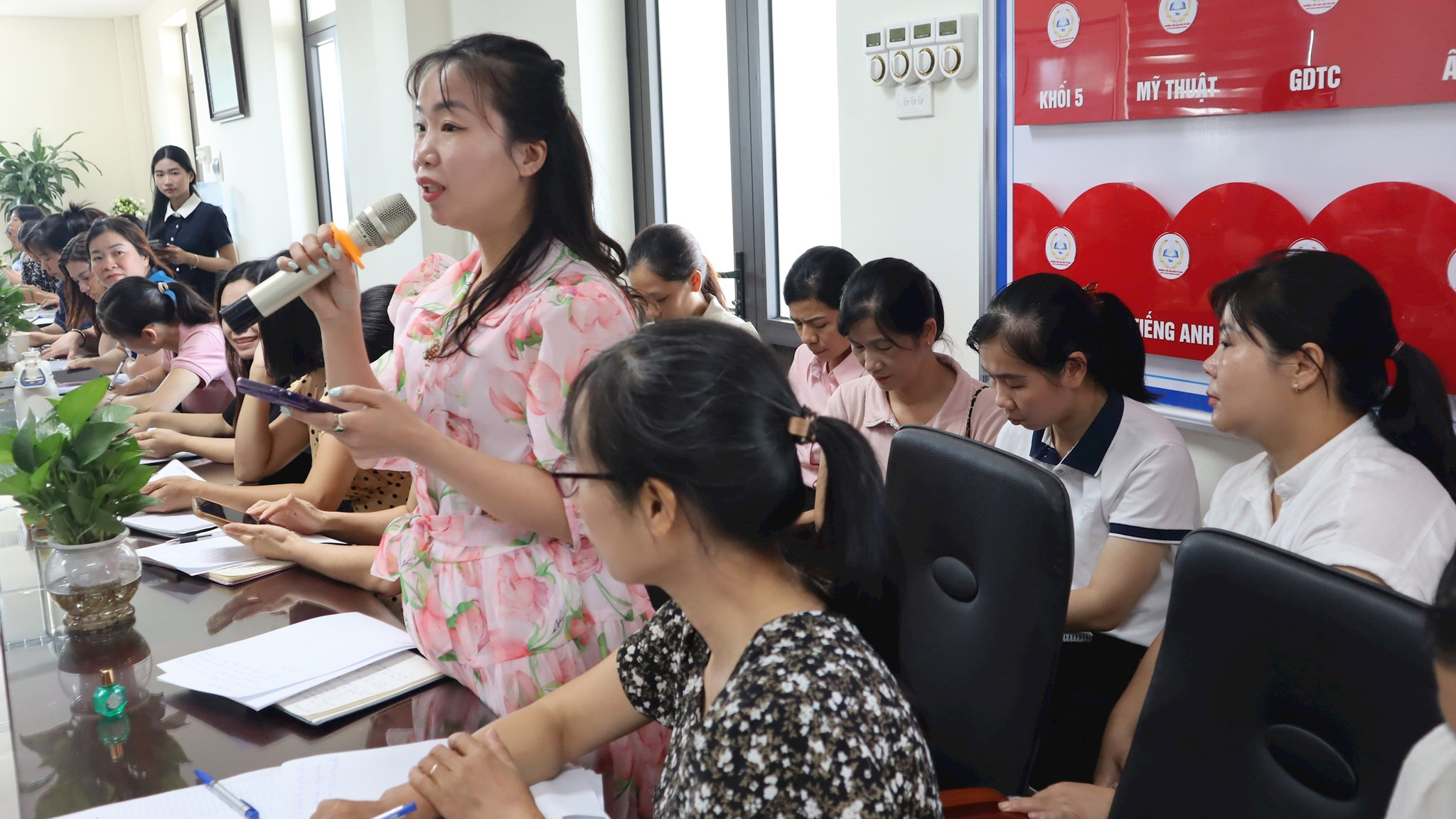 hoi-thao-img_5321.jpg