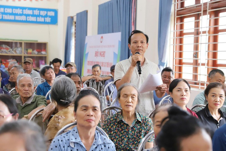 20-7-anh-1-thon-trieu-dong.jpg