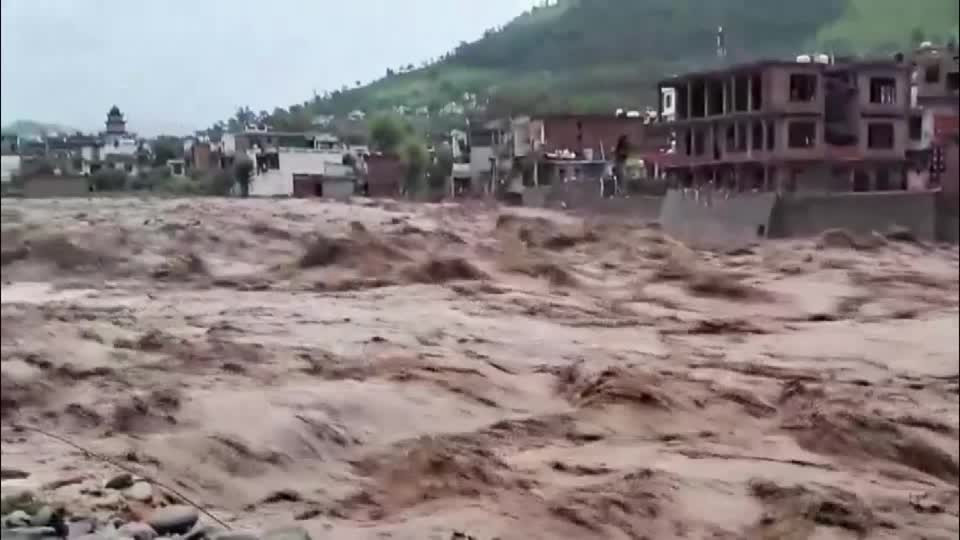 2026-07-19t075137z_1_lop910519072026rp1_rtrmadp_baseimage-960x540_asia-weather-india-kashmir.jpg