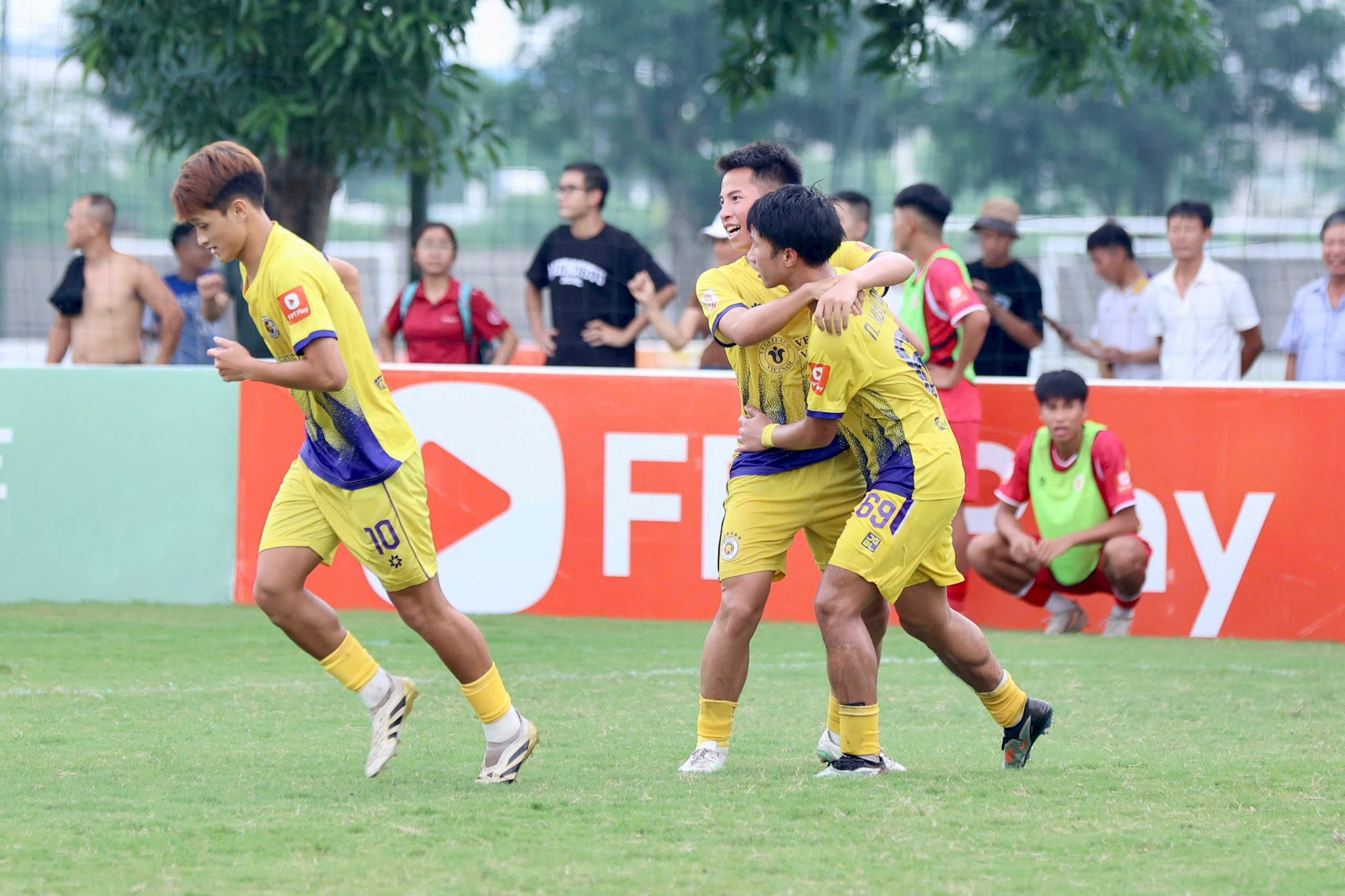 20-u17-ha-noi.jpg