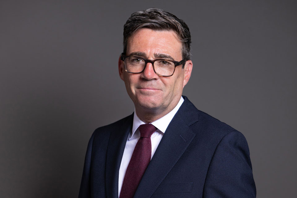 andy-burnham-portrait.jpg