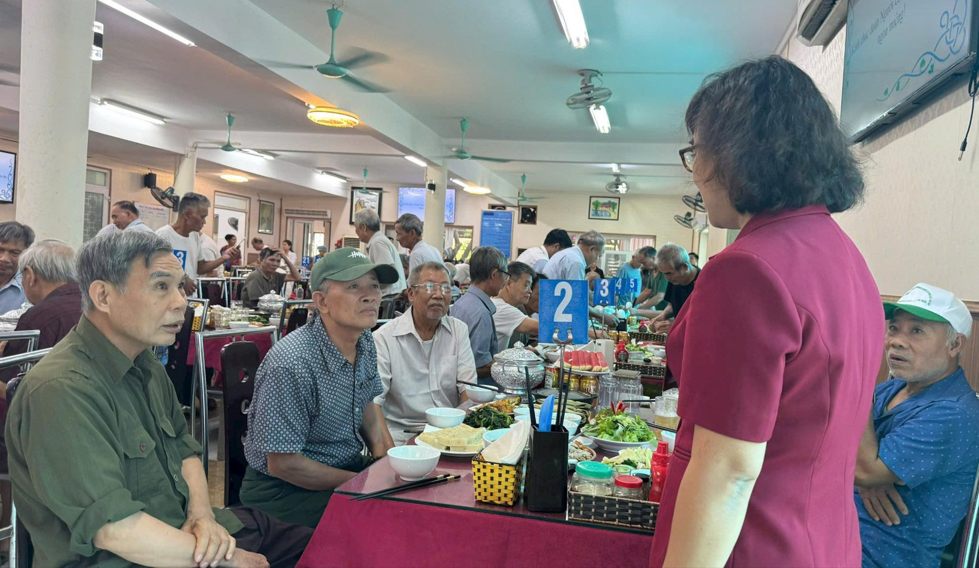 tt4-nhung-hoi-tham.jpg