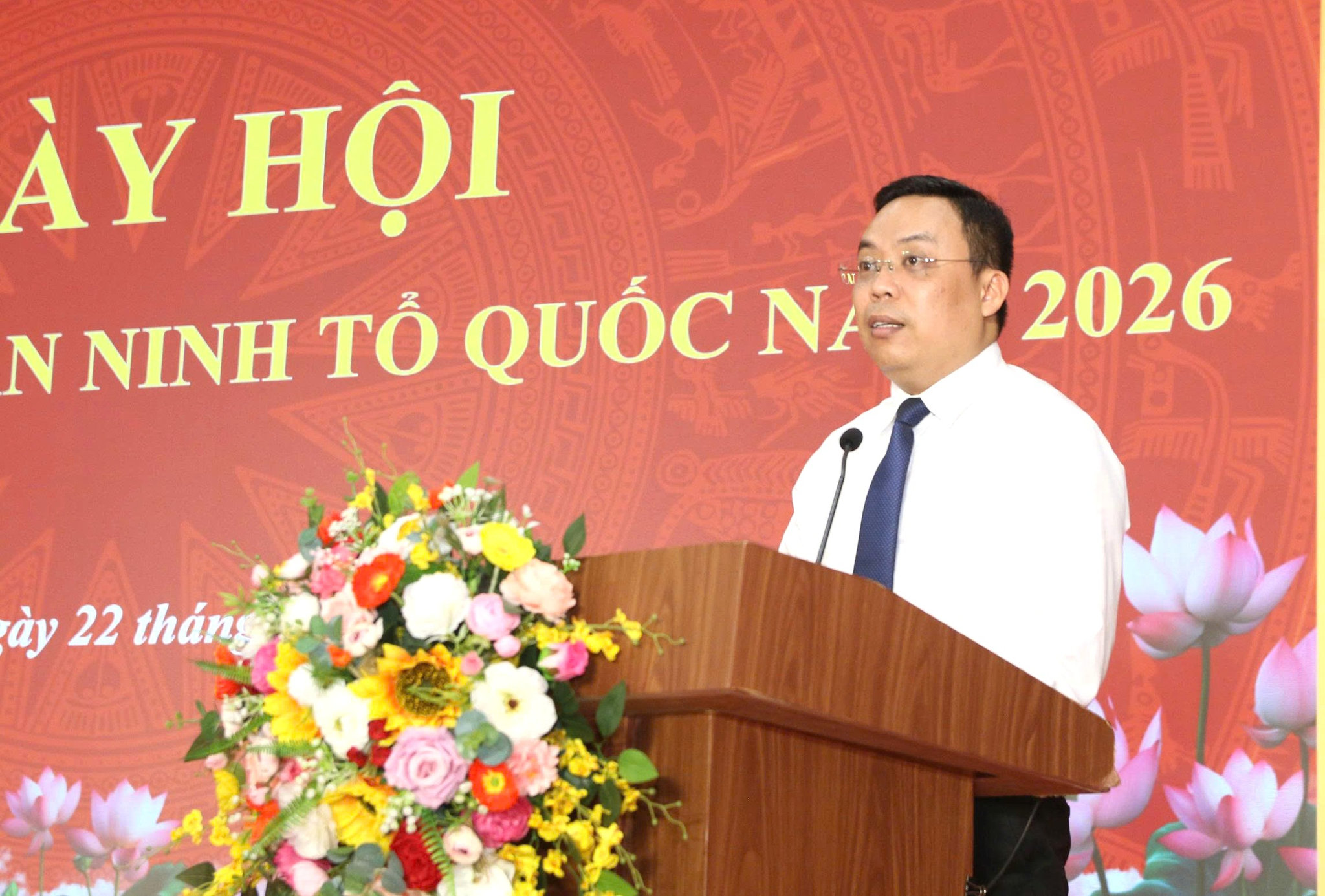 Chủ tịch HĐND phường Nguyễn Minh Tuân trân trọng cảm ơn sự quan tâm, chỉ đạo của Thành ủy, Công an thành phố Hà Nội. Ảnh: PV 