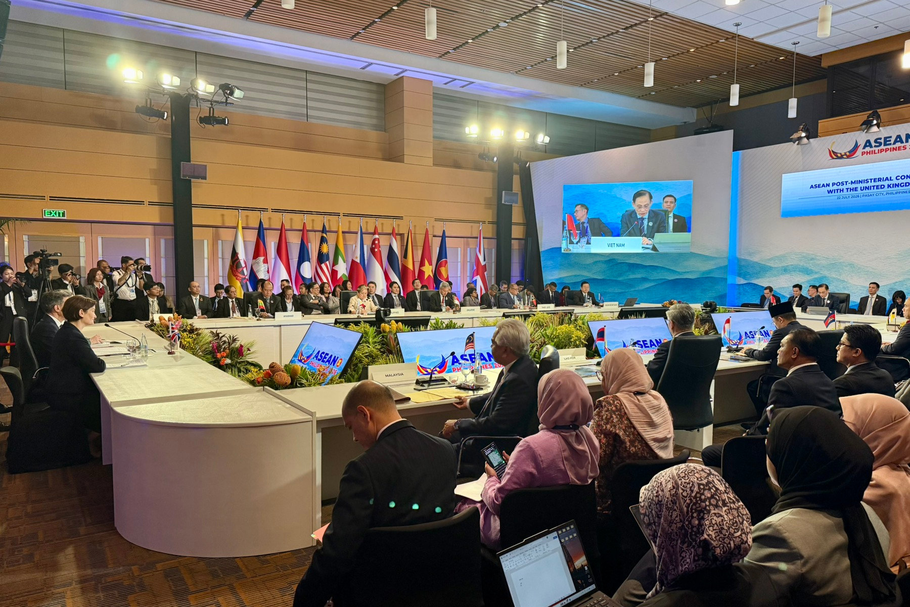 amm59_btng-dong-chu-tri-asean-uk_01.jpg