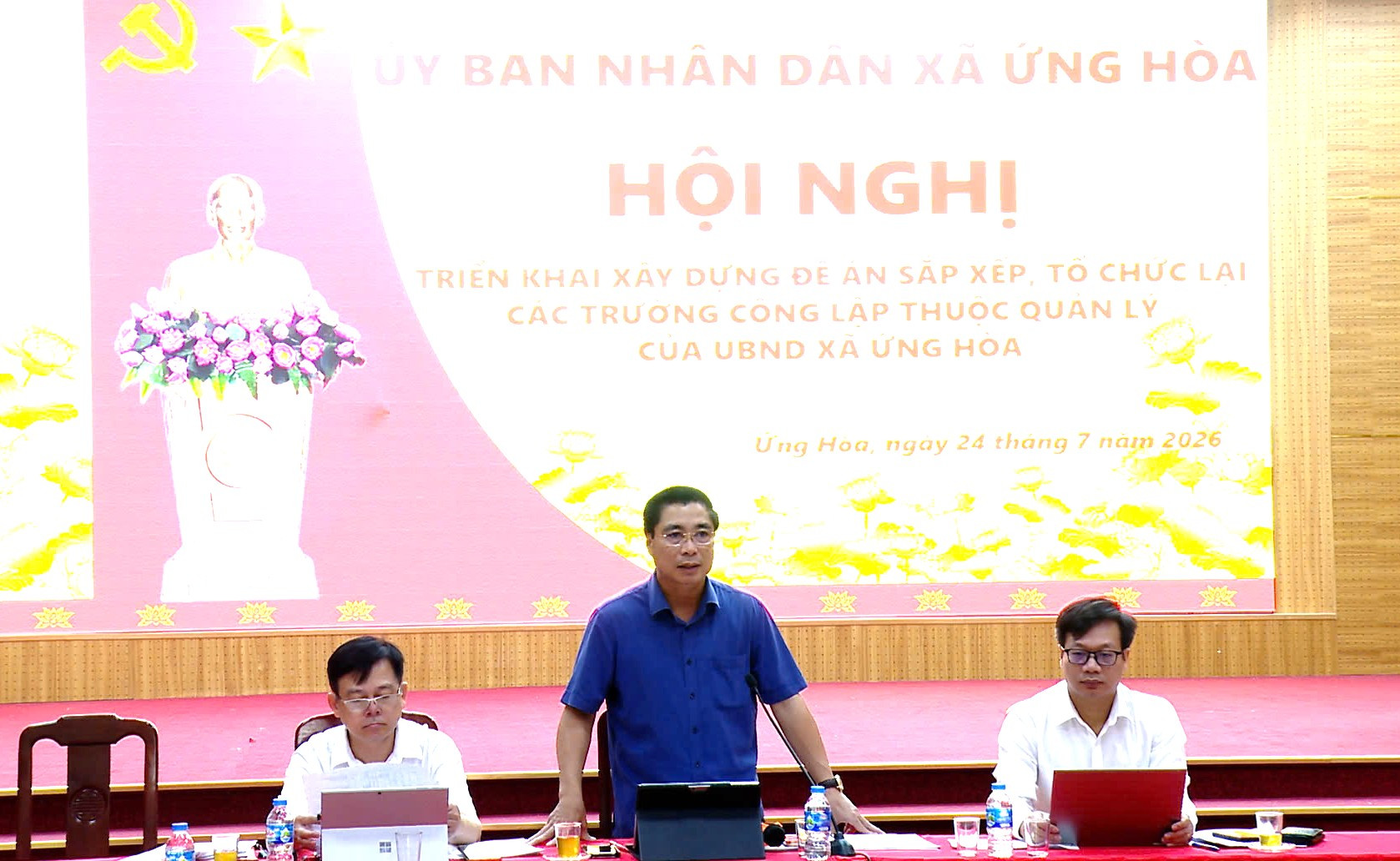 ung-hoa1.jpg
