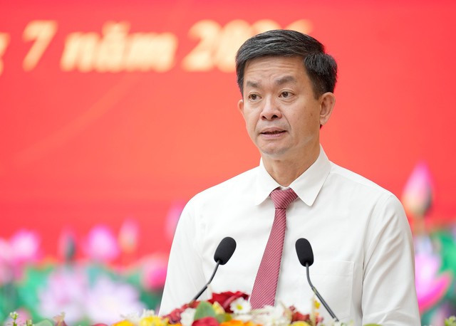 1lequangtung-17849521156501198337401.jpg