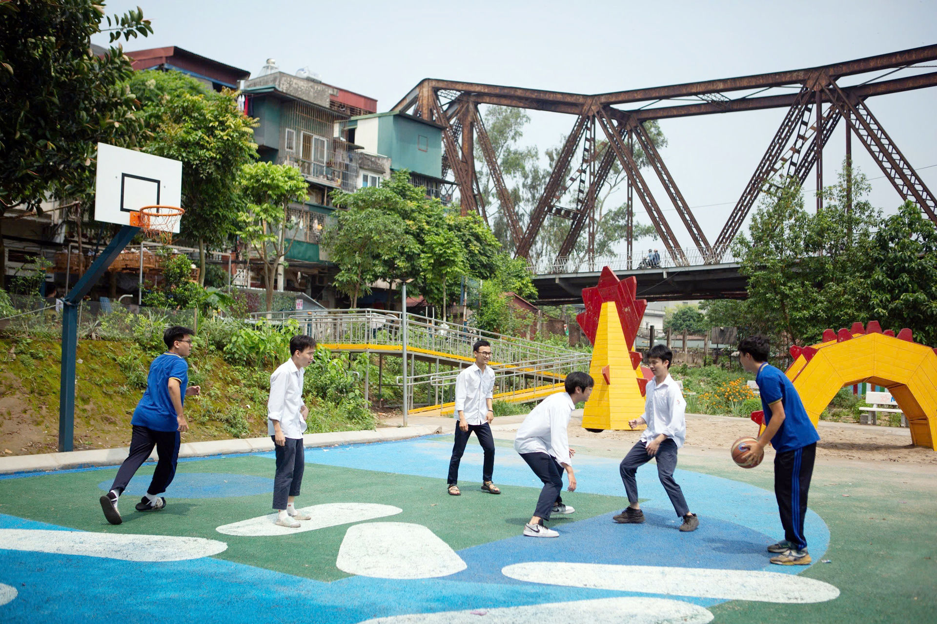 san-choi-cong-dong.jpg