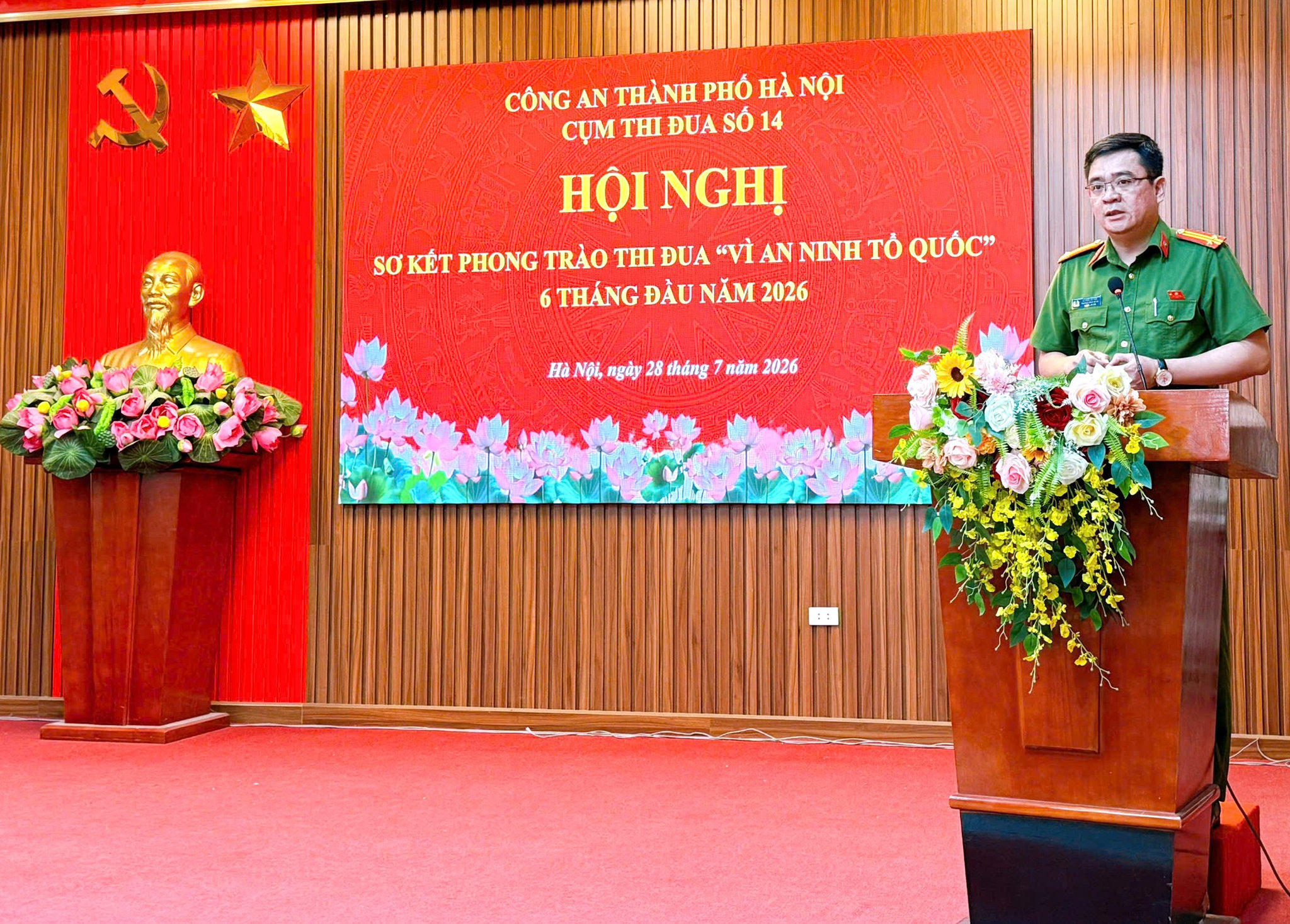 anh-2-trung-ta-le-van-quyen-truong-ca-xa-thanh-tri.jpg